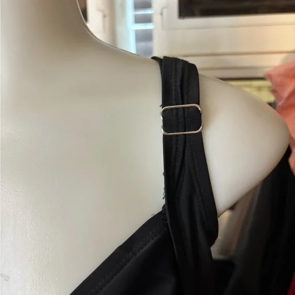 Black Ruched Swimsuit Top - Picture 3 of 7